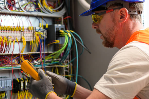 Best Emergency Electrician Near Me  in Liberty Triangle, FL