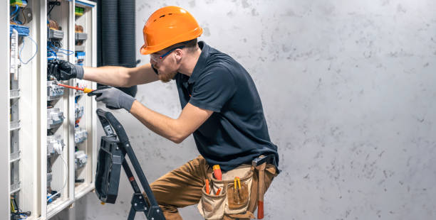 Best Best Electricians Near Me  in Liberty Triangle, FL